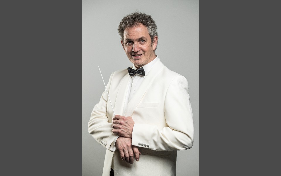 Max Barnabas Leitung und Gesang